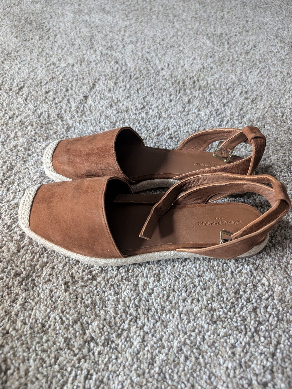 Banana Republic Neutral Brown Suede Women's Espadrilles Sandals Size 7.5
